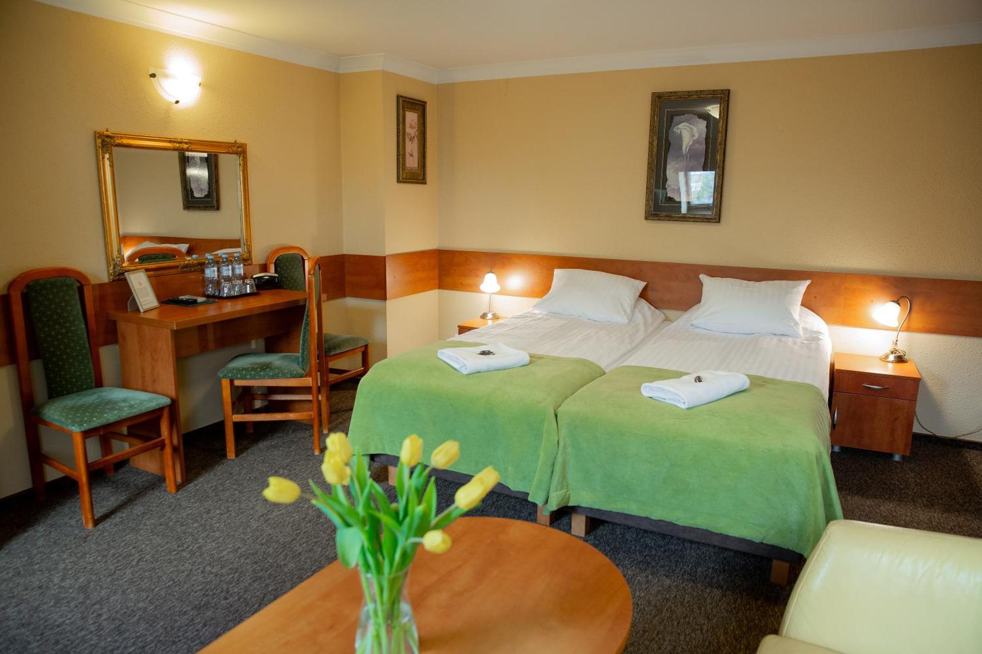 Motel Arkadia コシャリン エクステリア 写真